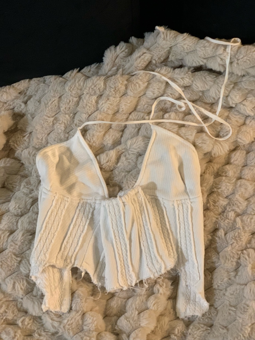 PrettyLittleThing Cream Ribbed Lace-Panel Bandeau Top